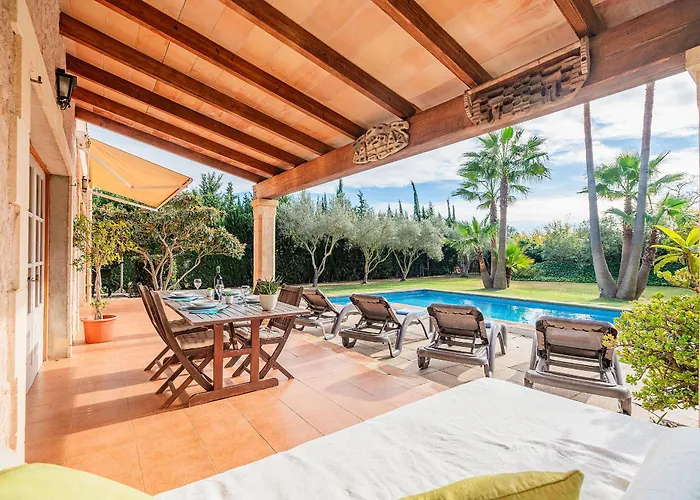 Manyani - By Dream Pollença